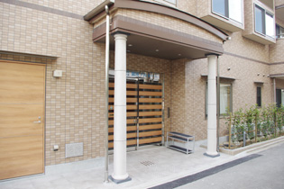 御所ノ内ホーム エントランス