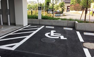 レイ・ストーリア滝山 来客者専用駐車場