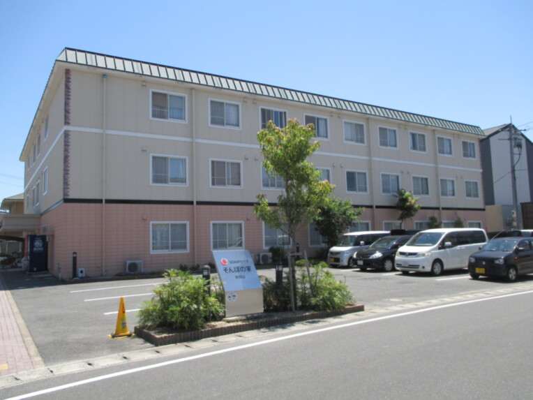 そんぽの家東岡山 外観