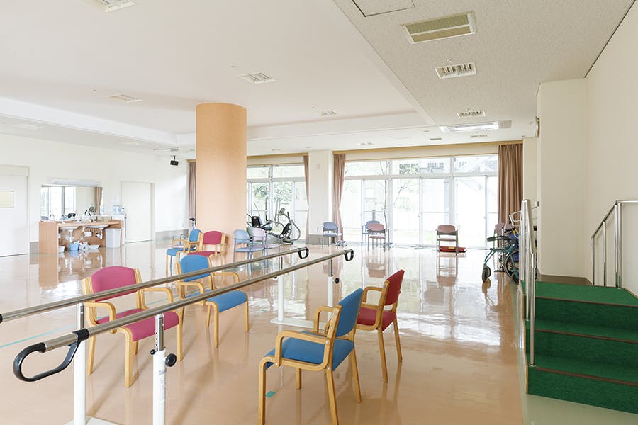 株式会社はなみずき 介護付有料老人ホーム スーパーびゅー蓮花寺 リハビリルーム