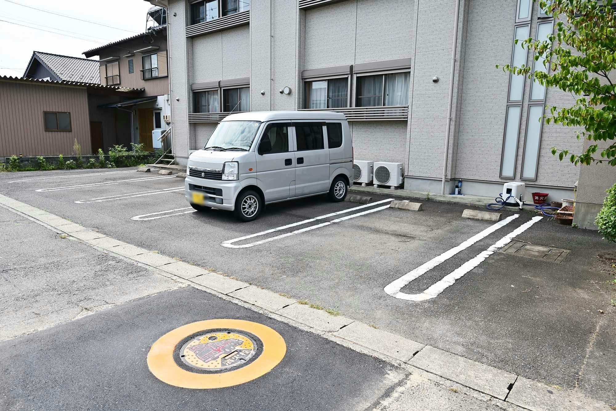 グループホームはなえくぼひくみ 駐車場