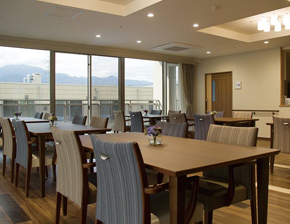 リアンレーヴ伊勢原 食堂