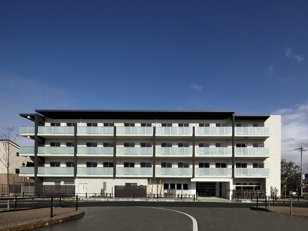 チャーム郡山九条 外観