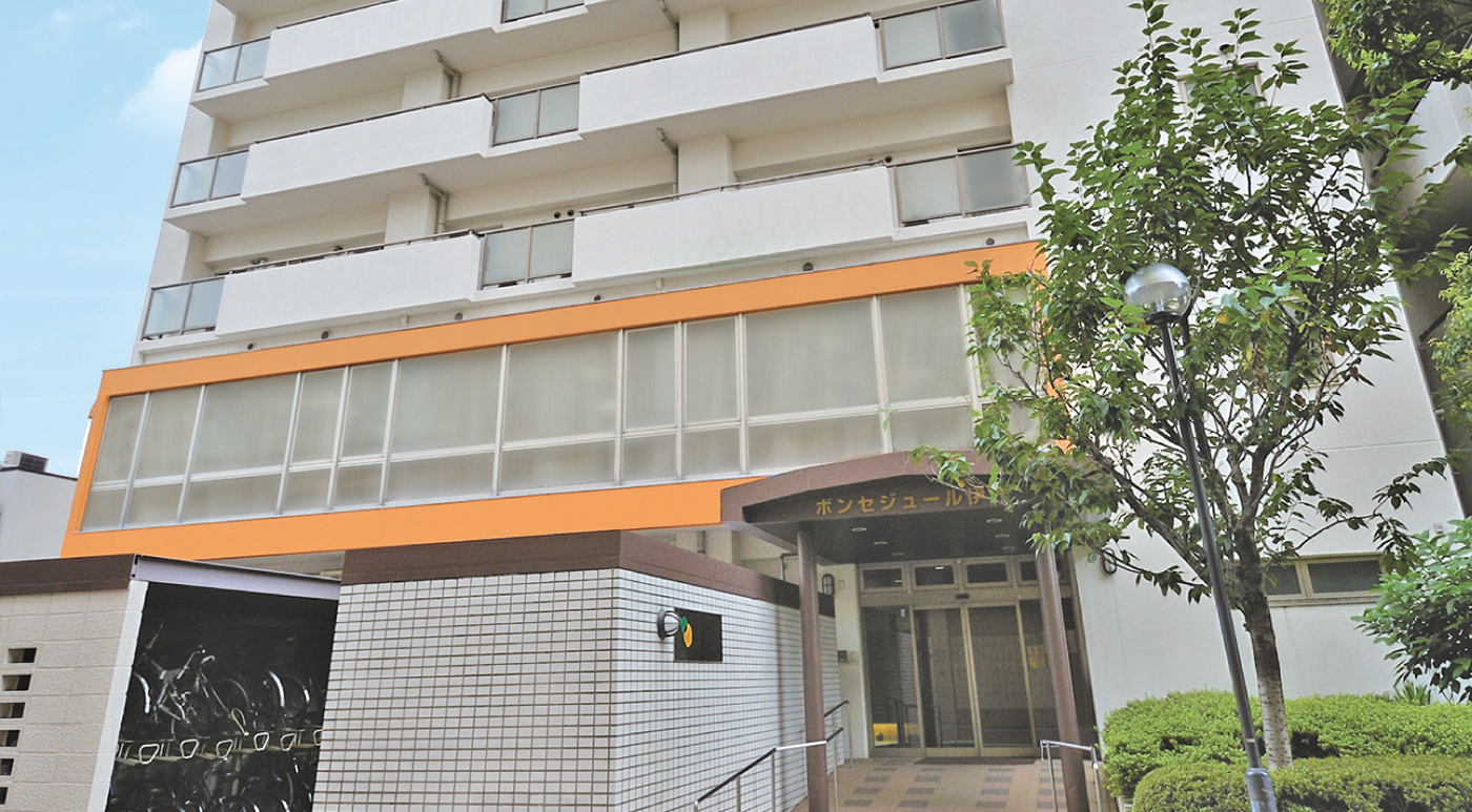 メディカルホームボンセジュール伊丹 外観