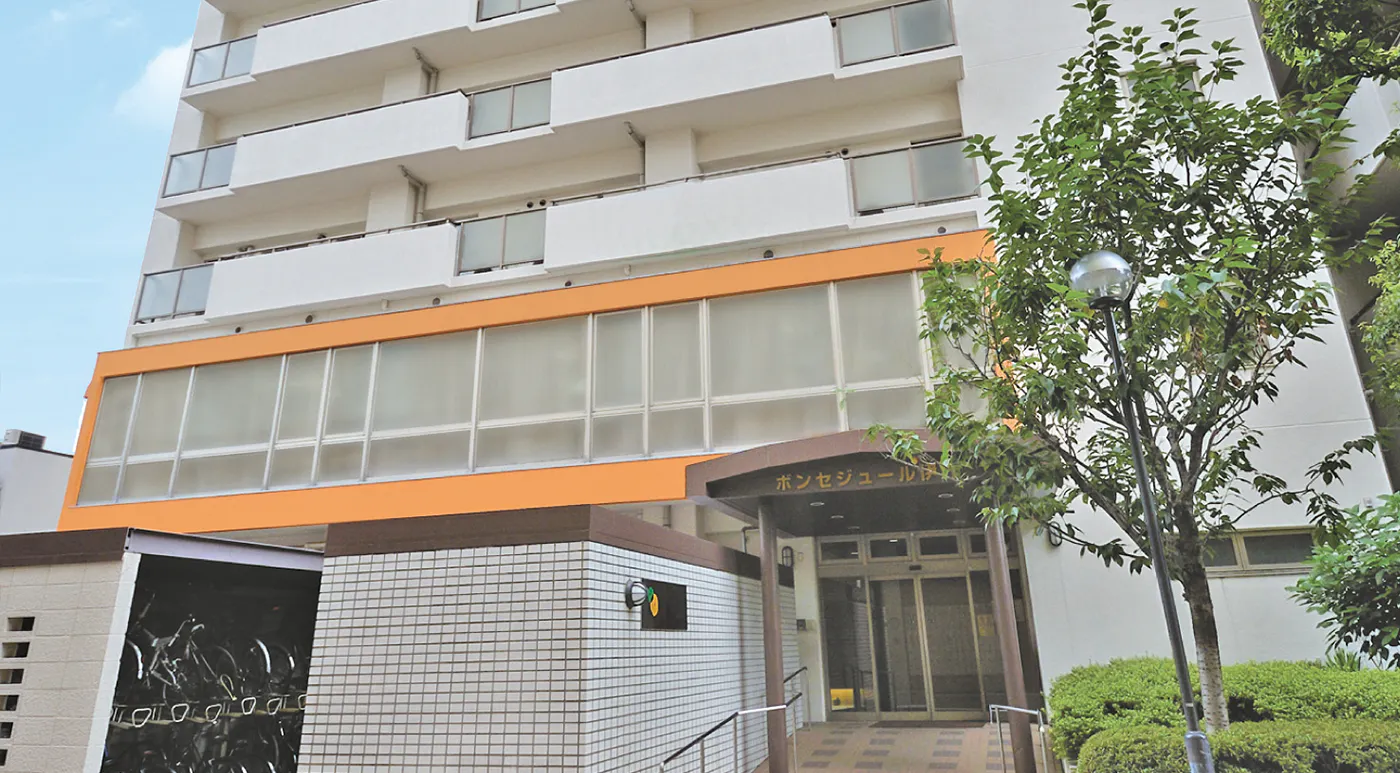 メディカルホームボンセジュール伊丹 外観