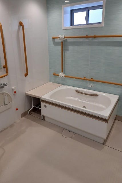 リーブス富田林 浴室