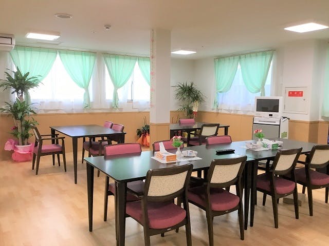 ばらの宿り 食堂