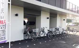 レイ・ストーリア滝山 自転車置き場