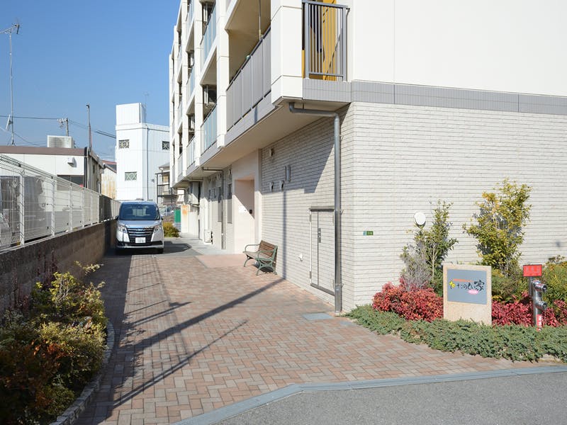 介護付有料老人ホームプレザンメゾン此花高見 外観