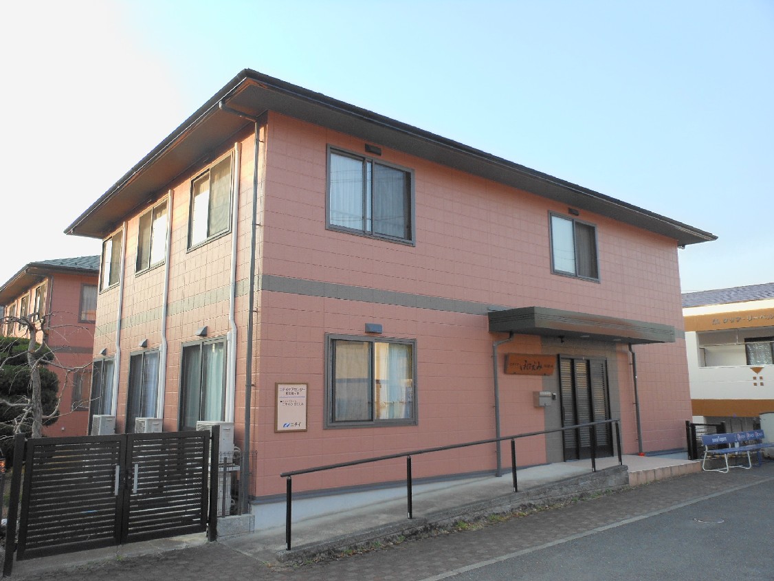 ニチイケアセンター横浜鶴ヶ峰 外観