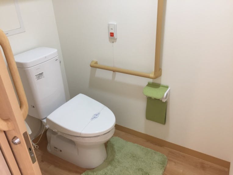 そんぽの家Ｓ甲南山手 トイレ
