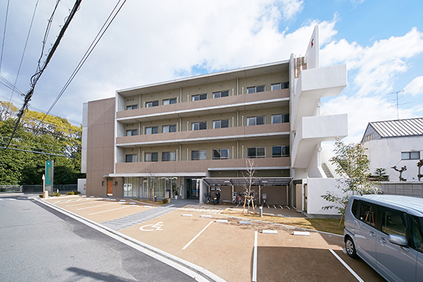 スーパー・コート京・藤森 外観