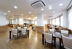 そんぽの家 稲城矢野口 食堂