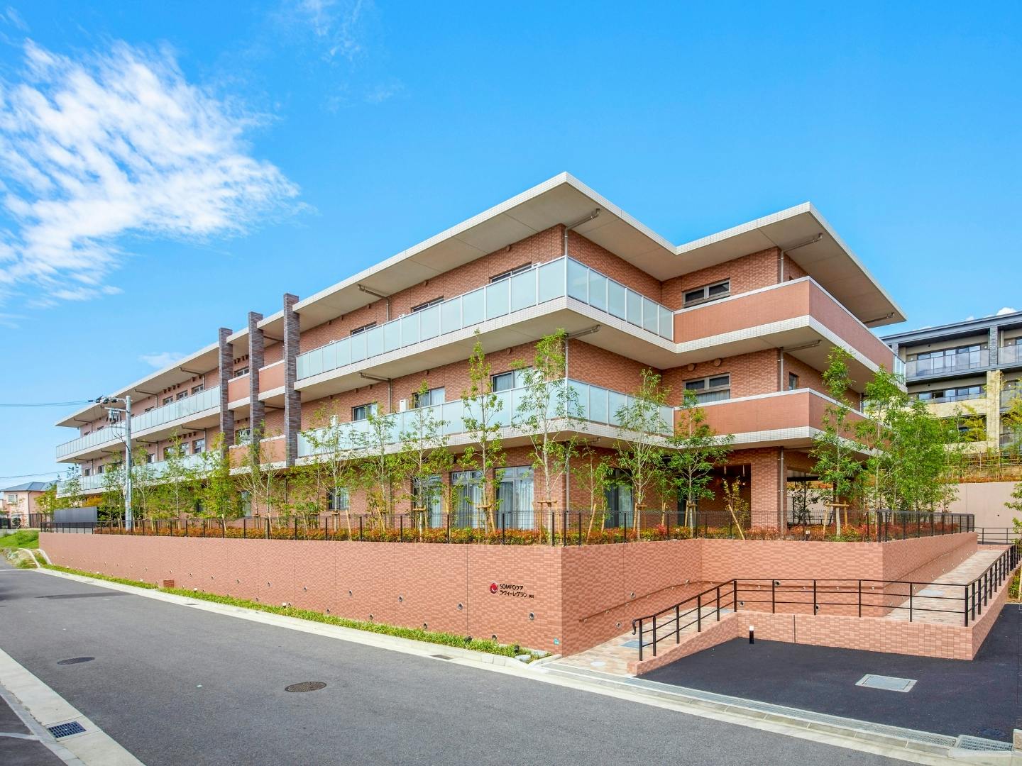SOMPOケア ラヴィーレグラン夙川 外観