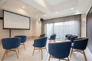 ここあ石山 多目的室