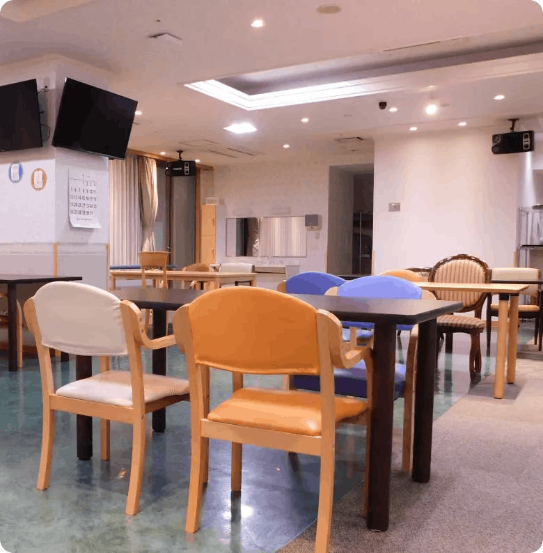 サービス付き高齢者向け住宅緑陽館 サロン