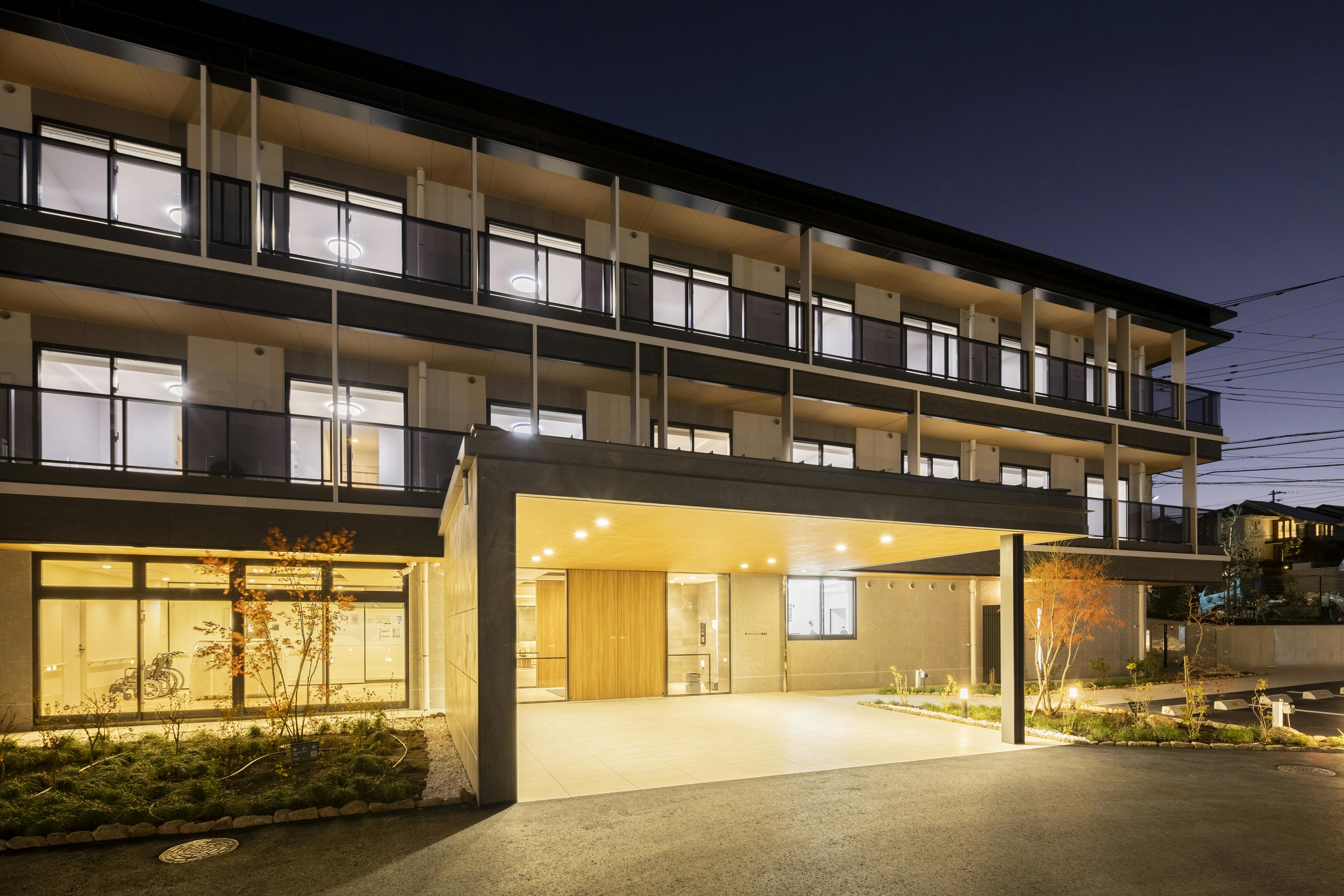 チャームスイート能見台 外観