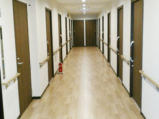 太陽の家相原住宅 廊下