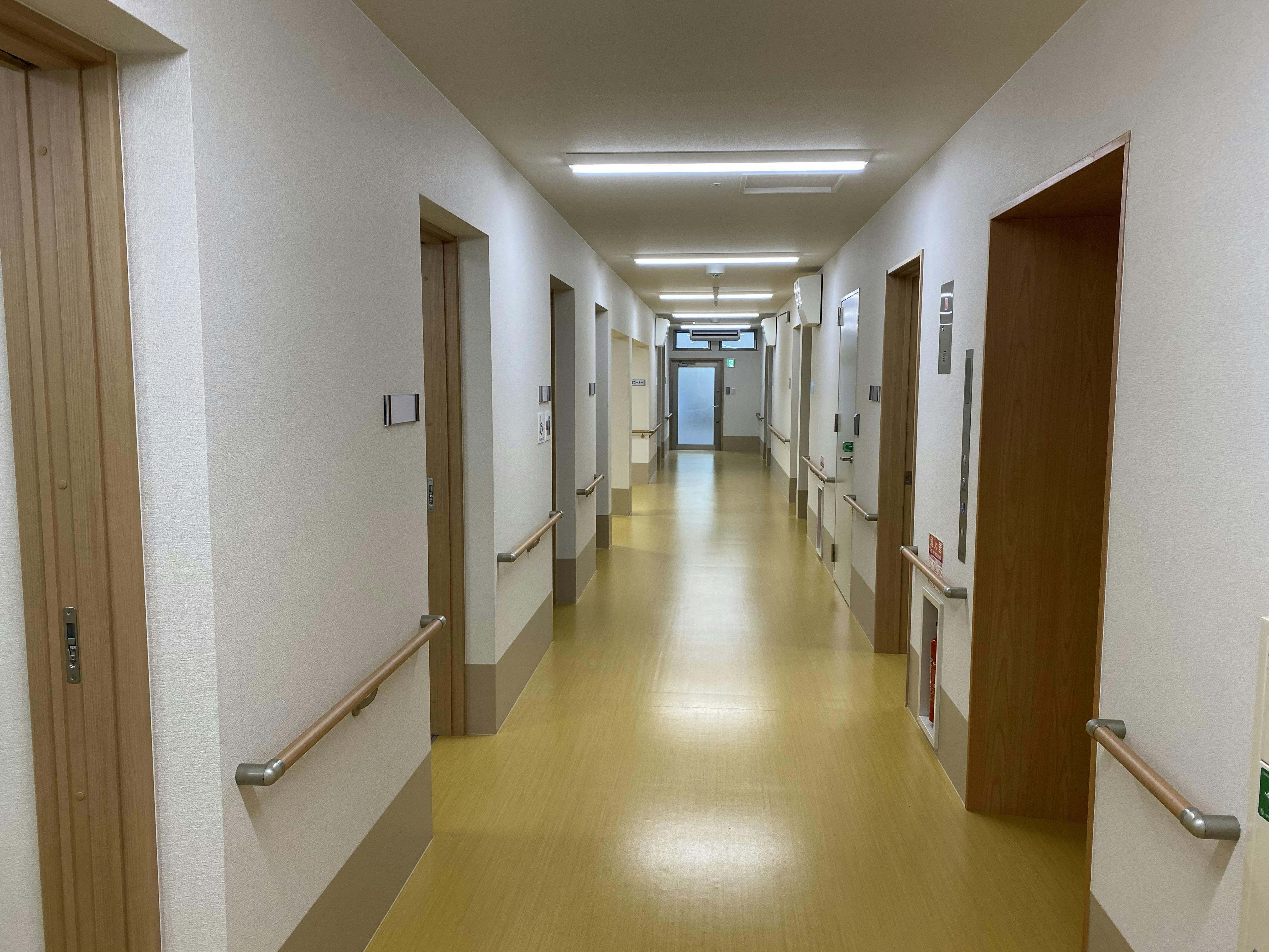 そうごうケアホーム高槻土室 廊下