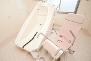 介護付有料老人ホーム ヒューマンサポート岩槻 機械浴