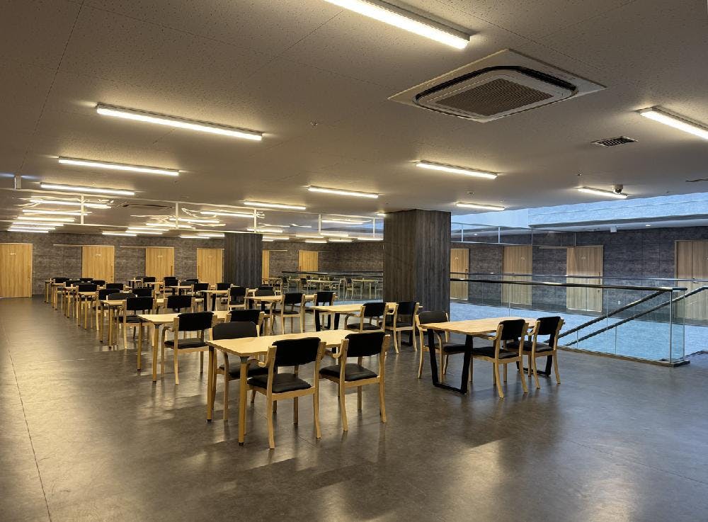多摩永山ガーデン 食堂