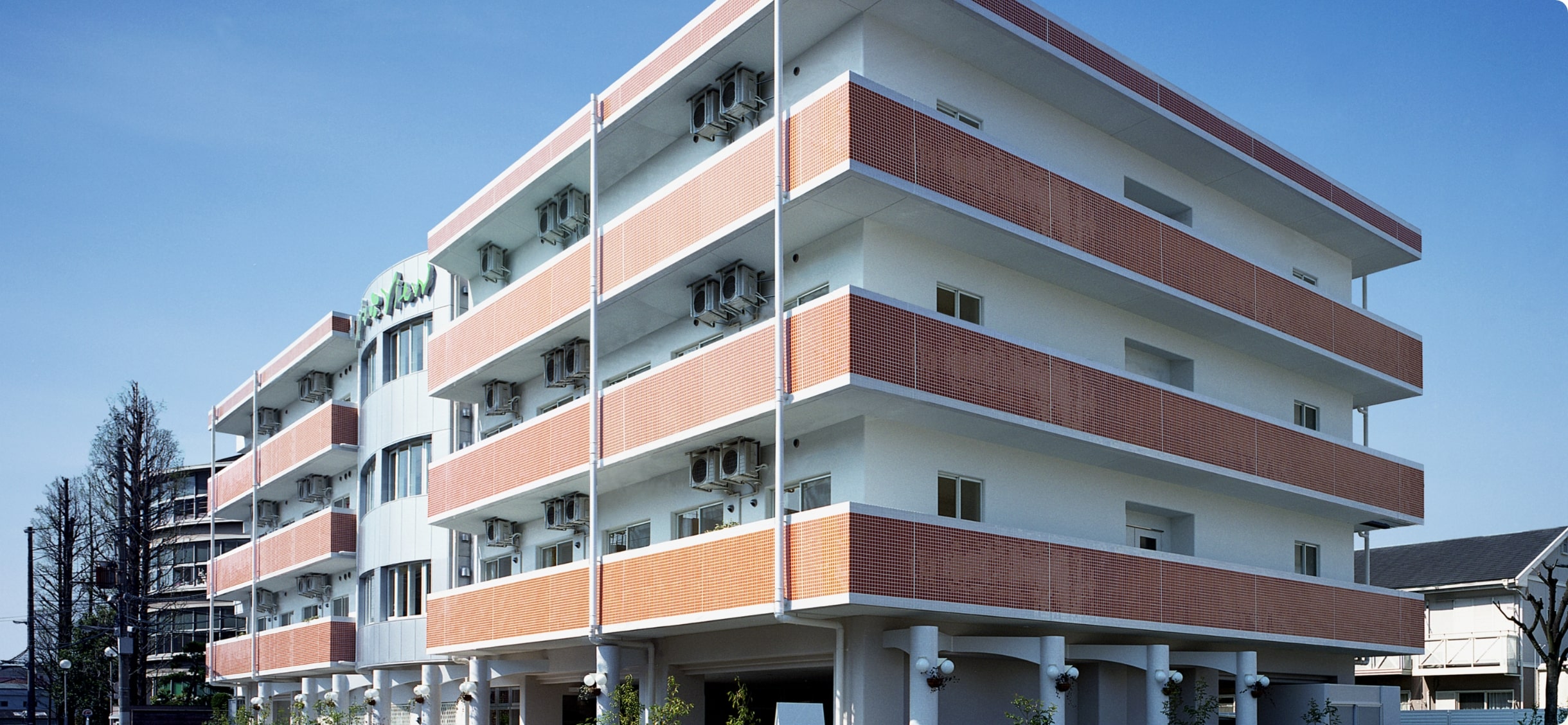 介護付有料老人ホーム ライフビュー長居公園通り 外観