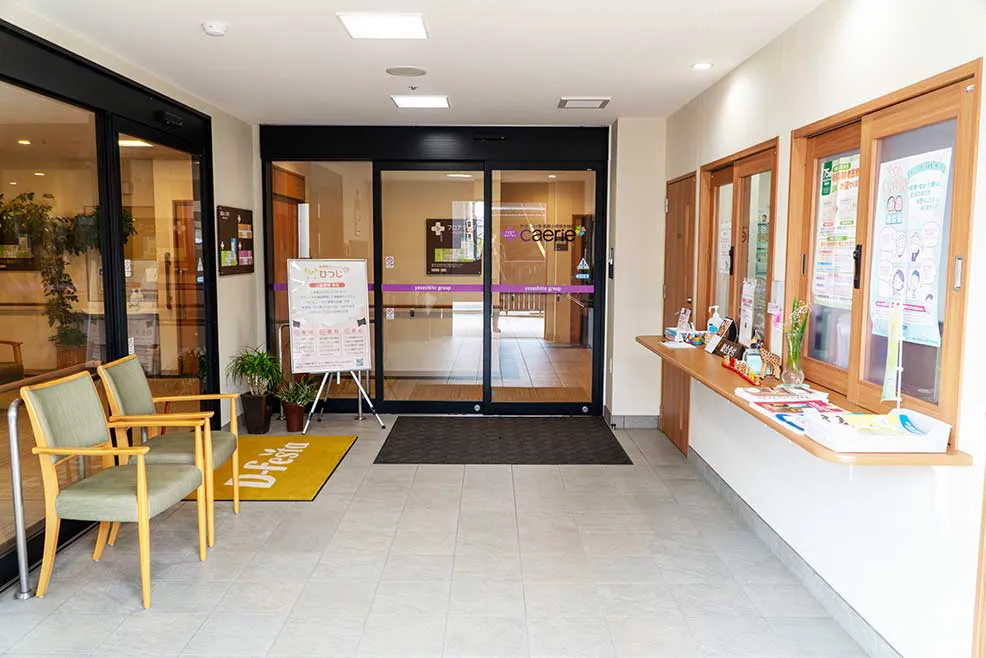 ディーフェスタ楠 エントランス