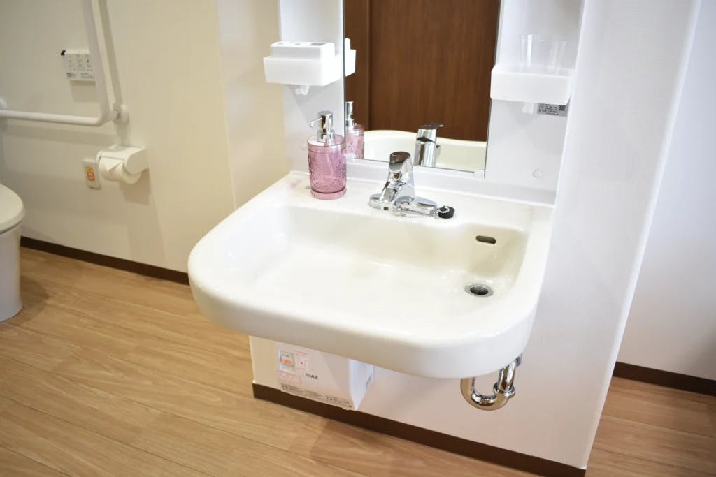 ベストライフ武蔵藤沢 居室（洗面台）