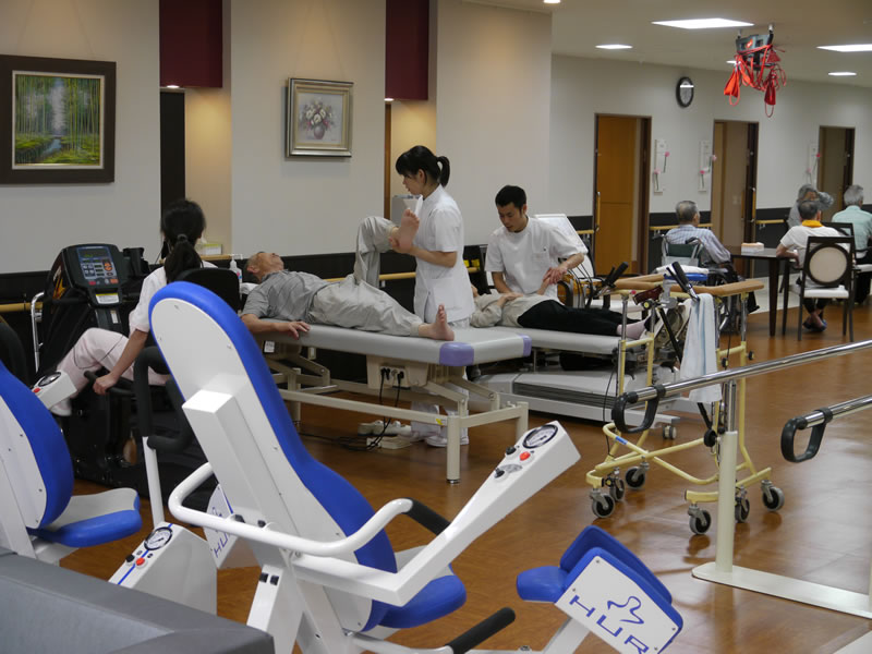 輝 明生苑しのざき リハビリ・機能訓練