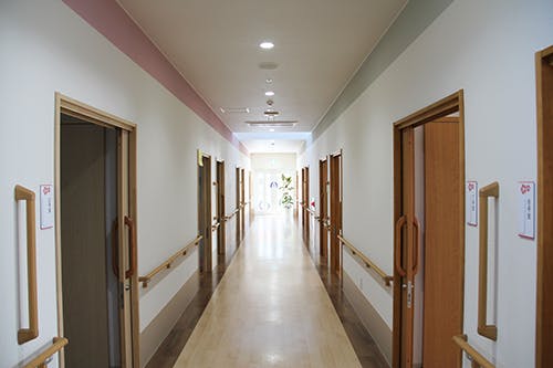 地域密着型特定有料老人ホーム一期一会 中之条 廊下