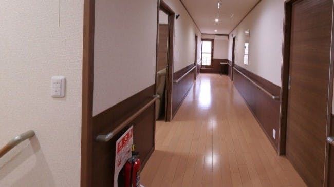 アットホーム八幡 廊下