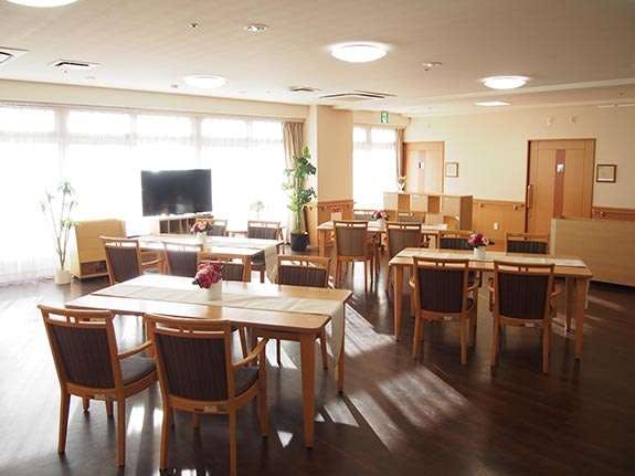 介護付有料老人ホームすこや家・志木柏町 ダイニング