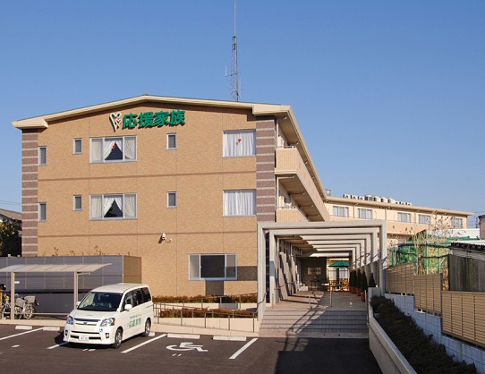 応援家族大宮 外観