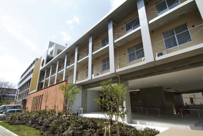 SOMPOケア ラヴィーレ鎌倉常盤 外観