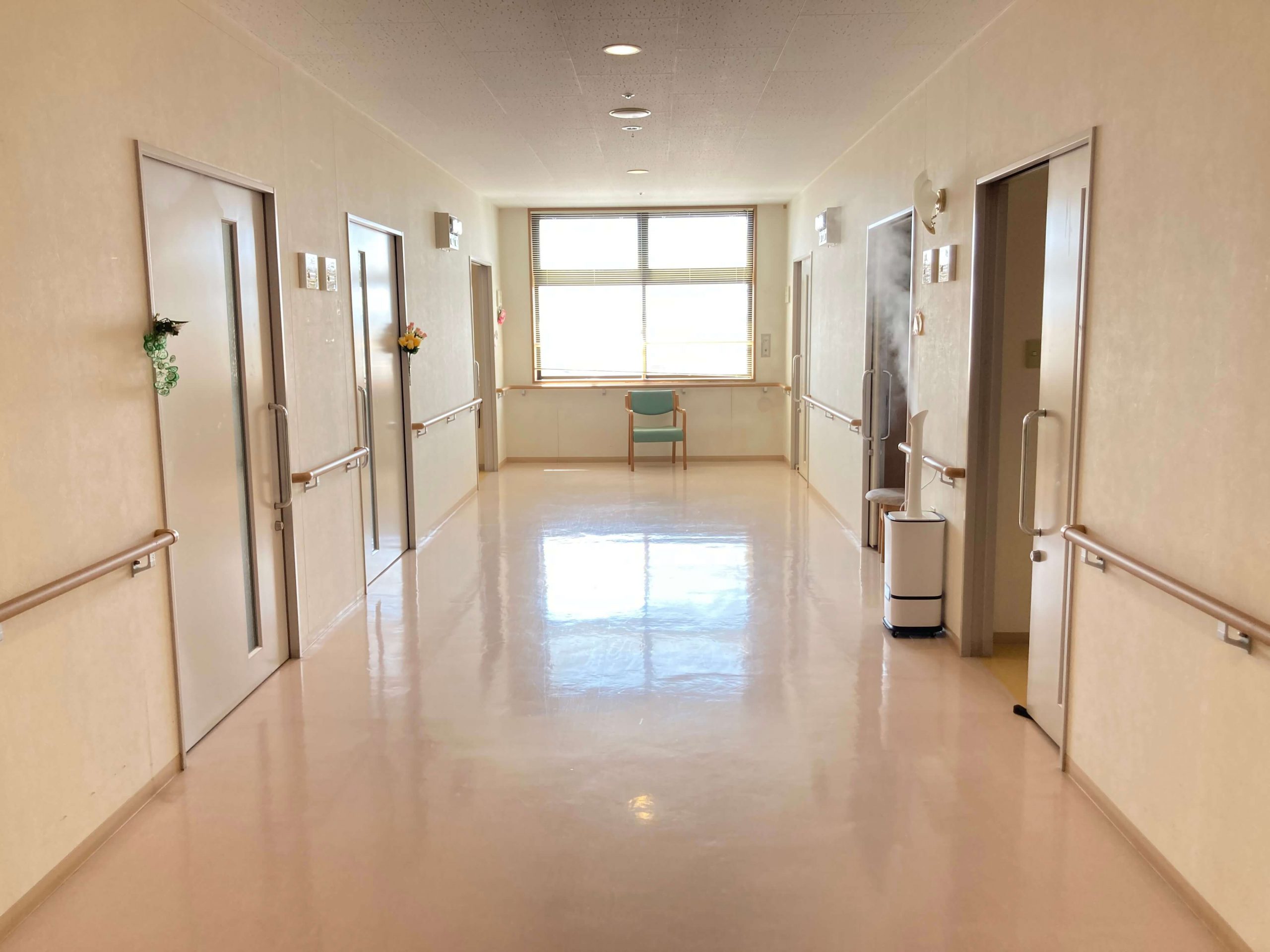 みどりのレジデンス 廊下