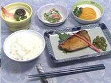 エスティームライフ学園前 夕食例