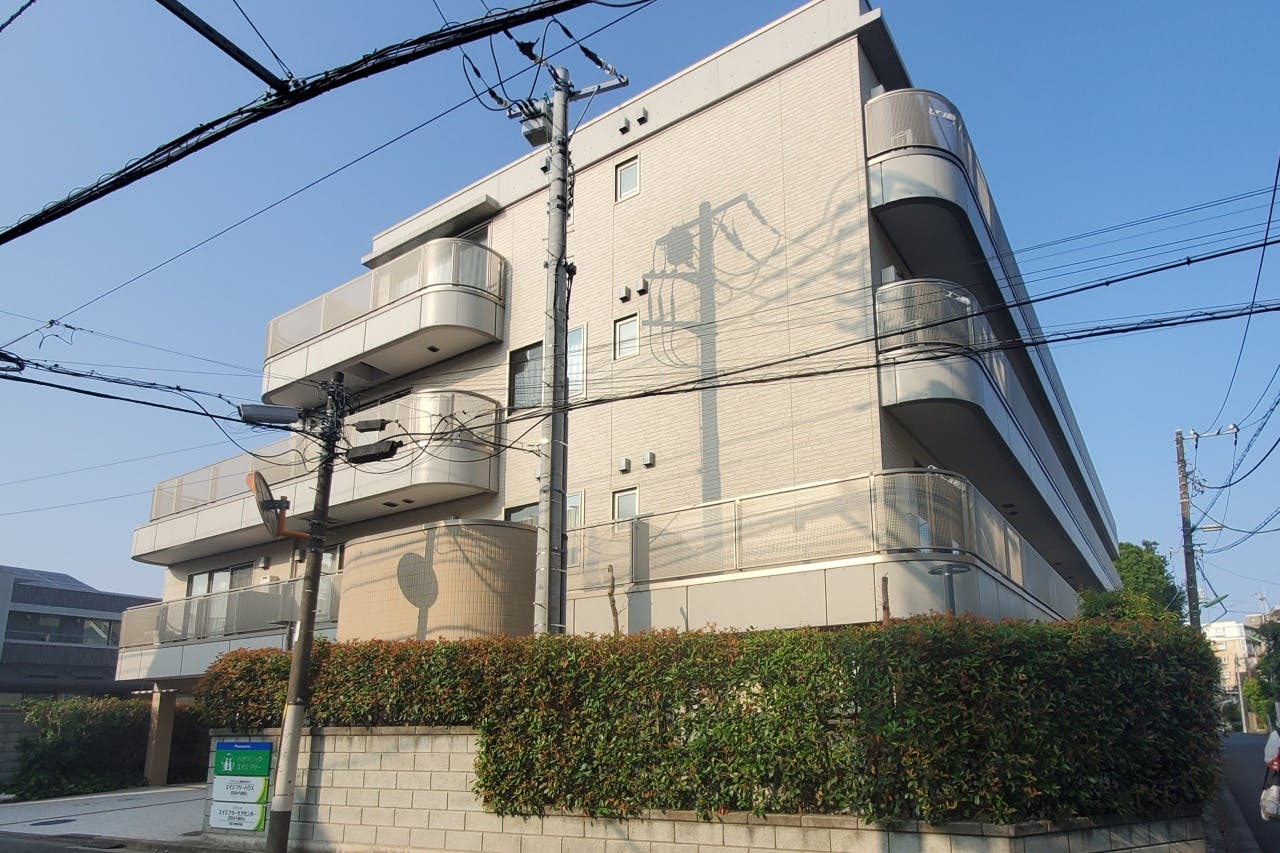 エイジフリーハウス南烏山プレミア 外観