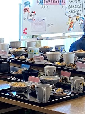 リビングケア唯の家伊勢原高森 食事