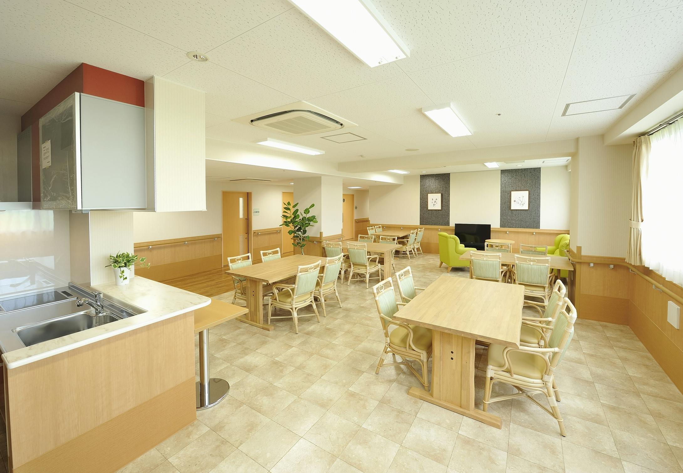 ここあ守山 2階食堂