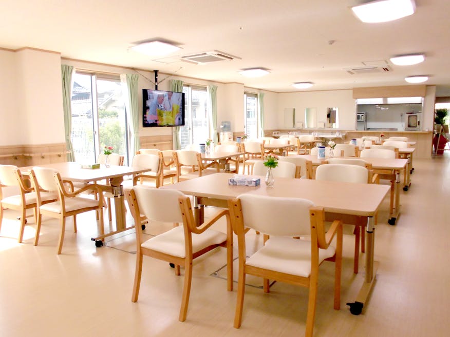 ケアホーム寝屋川 食堂