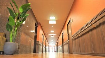 ロイヤルホーム箕面 廊下