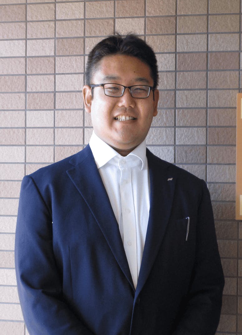 ニチイホーム 板橋徳丸 ホーム長松島　瑛吾