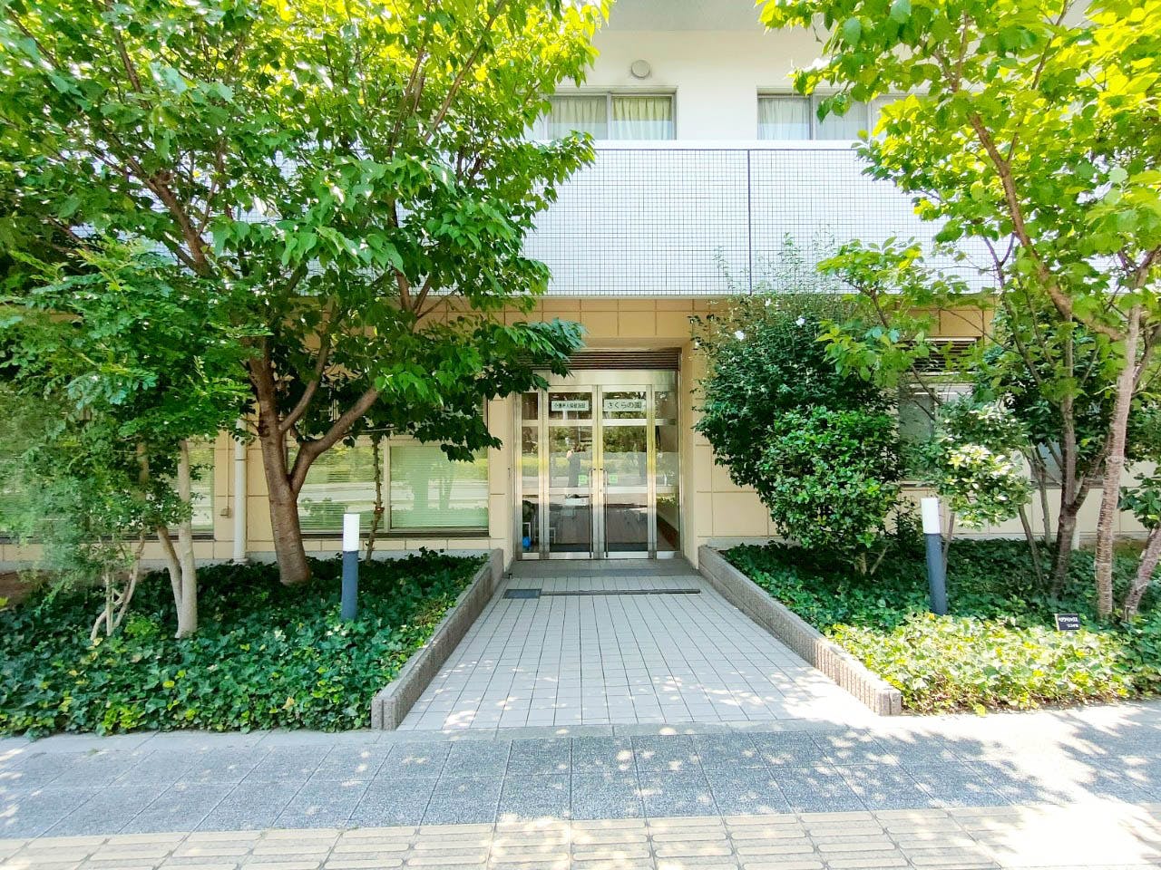 医療法人昭圭会介護老人保健施設さくらの園 入口