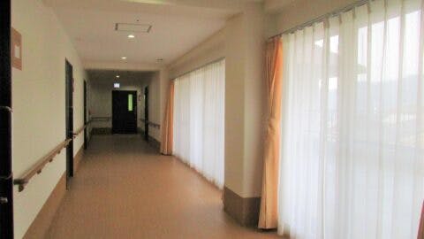 ユアサイド京都山科 廊下