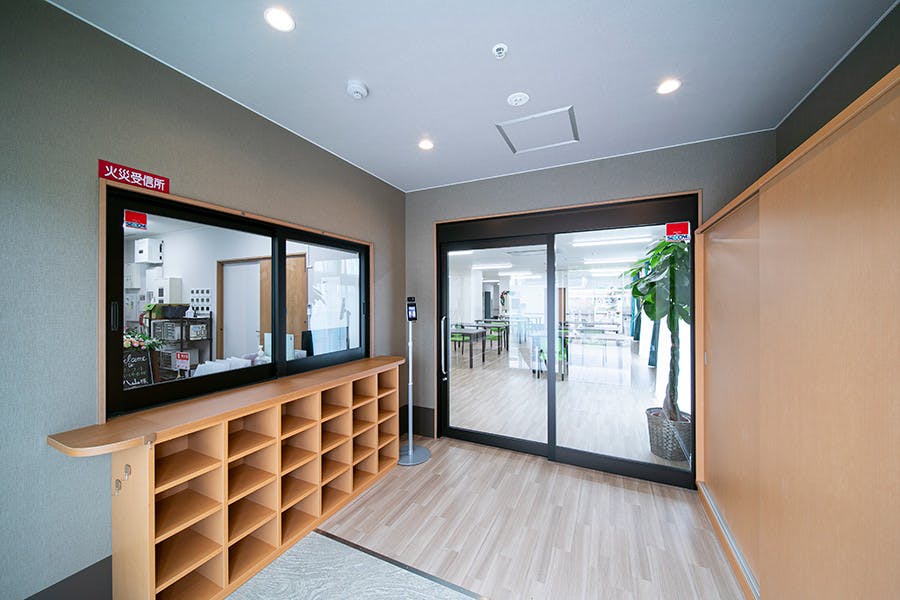 クランコート寝屋川参番館 エントランス