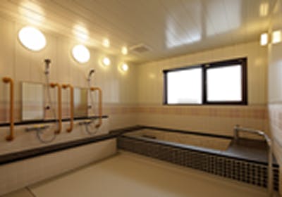 サンケアホーム神戸三宮 浴室