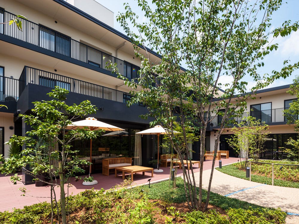 チャームスイート石神井公園 中庭