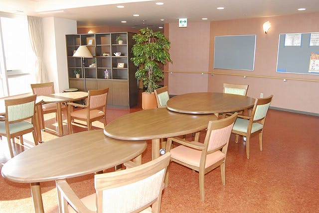 フェリエドゥ高座渋谷 食堂