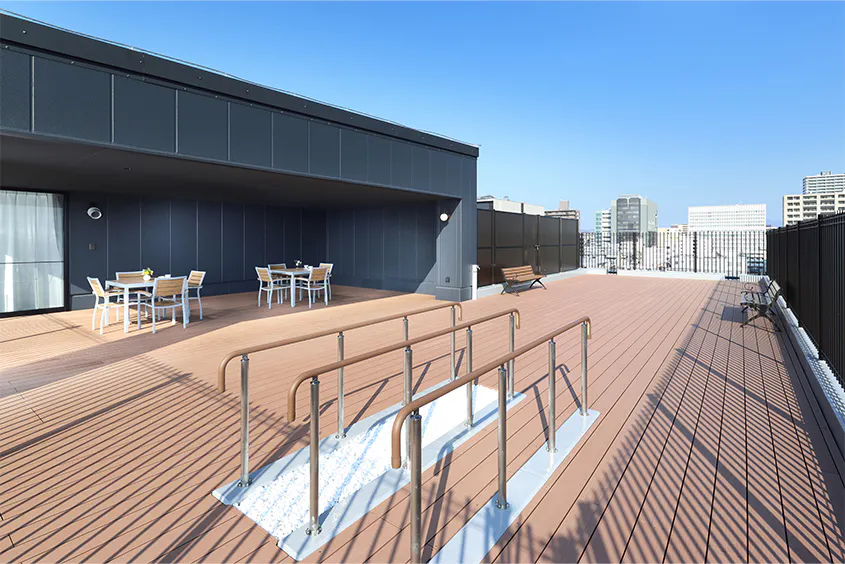 リハビリホームグランダ豊田市役所前 7F ウッドデッキ