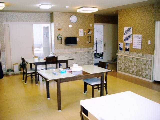東4条の金さん銀さん1号館 食堂